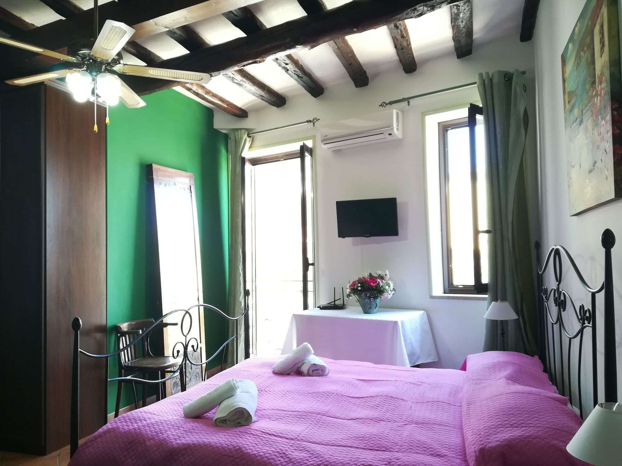 Bed and Breakfast Due Passi Dal Centro Marsala Exterior foto